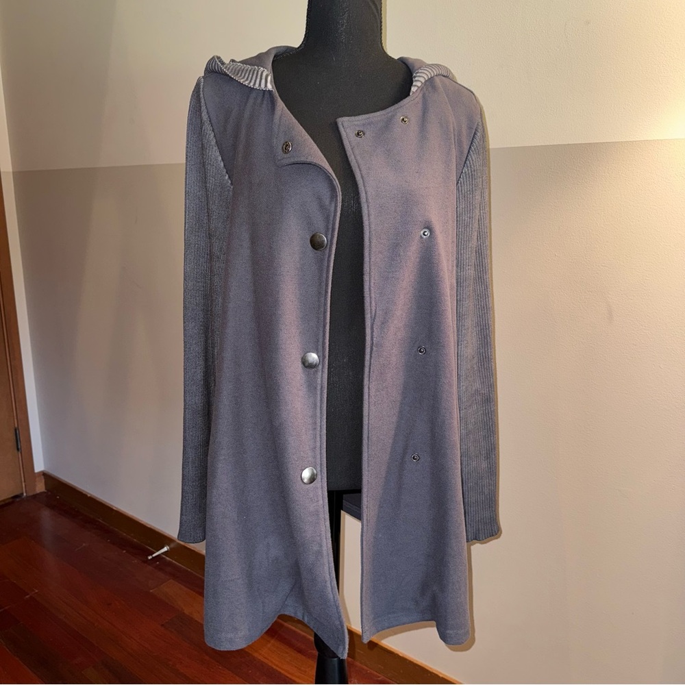 Elegant Gray Women's Coat 10
